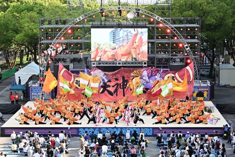関西大学学生チーム"漢舞" チーム写真