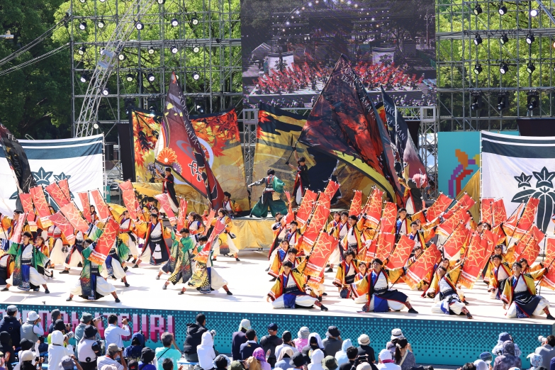 天嵩〜Amata〜｜参加チーム紹介｜公益財団法人にっぽんど真ん中祭り