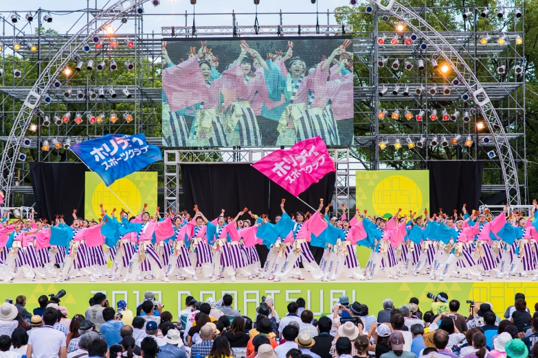 ホリデイスポーツクラブWEST チーム写真